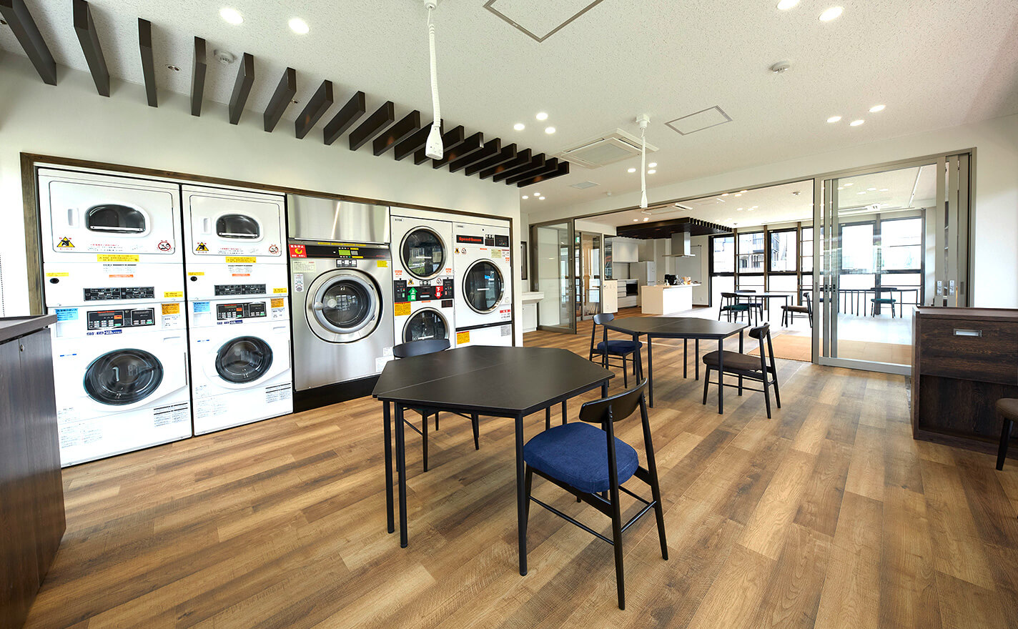 あそびそら・ランドリーカフェ｜共生型障がい者支援